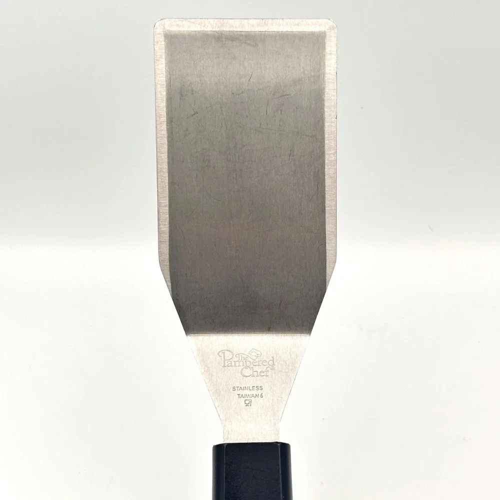 The Pampered Chef Serving Spatula Turner Stainless Steel Black Heavy Duty Taiwan